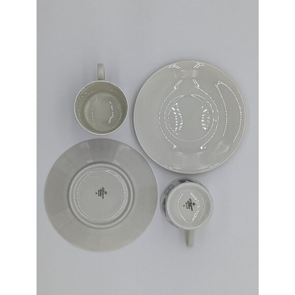 1960's Seltmann Weiden Bavaria Demitasse Dutch Children Figure Tea Set w/ Plate - Picture 7 of 11